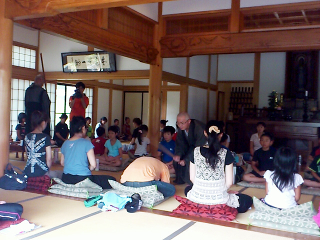 こども坐禅会：臨済宗 妙光山報恩寺（栃木県佐野市の寺院）